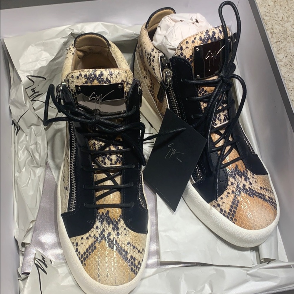 Giuseppe Zanotti sneakers